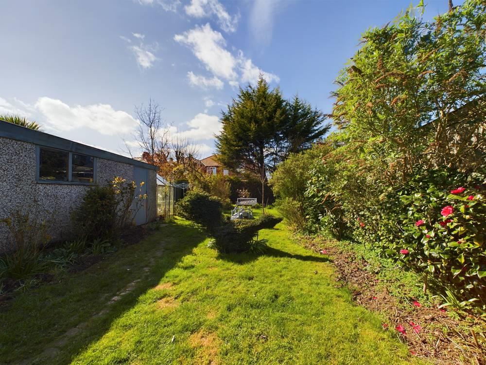 St. Columba Road, Bridlington Belts Estate Agents